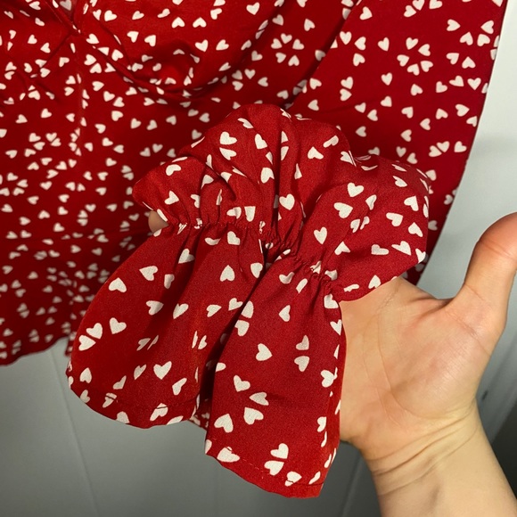 Red and white heart blouse - Picture 6 of 6